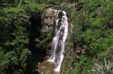 Chute d'eau Antankallo